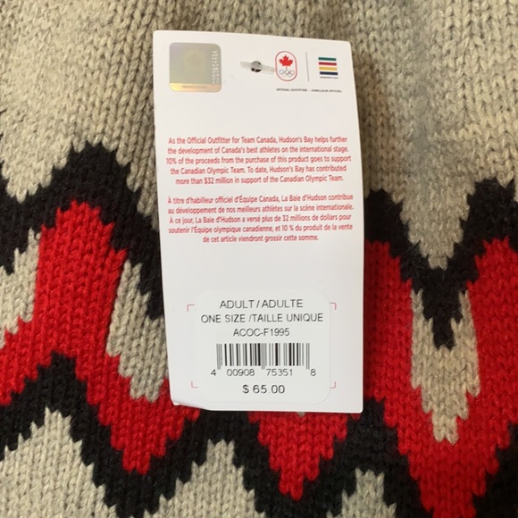 Canadian Paralympic team collection poncho - Picture 3 of 4